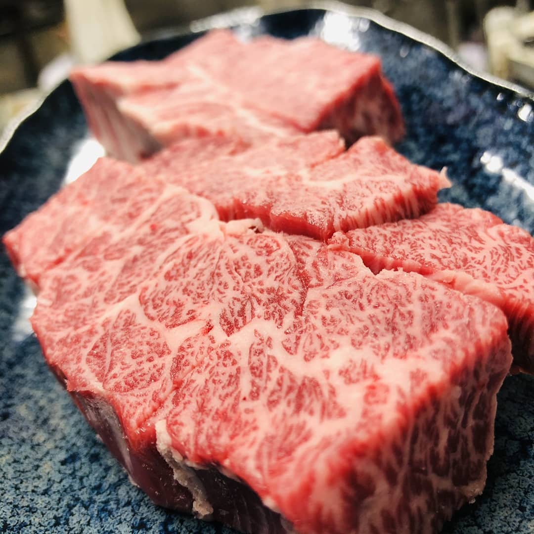 気温も上がり気持ちのいい天気…南大門ですぅ～♪
お肉の日ご来店ありがとうございました。四月も最終日です焼肉屋にとっては昨年同様、厳しいGWとなりそうでございますね。
とりあえず今日のところは気温も上がってんので気分も上げましょ

ご来店時にはマスク着用、手指消毒宜しくお願い致します！

南大門
館林店